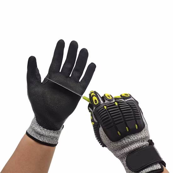 China Wholesale Hppe Cut Resistant Nitrile Palm TPR Impact Work Gloves